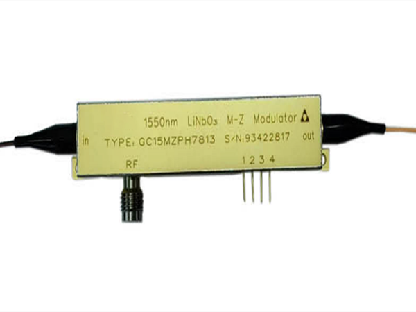 1550nm  鈮酸鋰強度調(diào)制器—67GHz